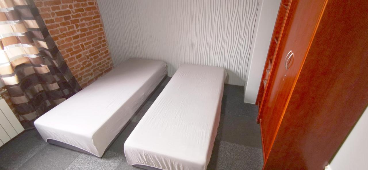 Hostel Warszawa-Ursus Екстер'єр фото