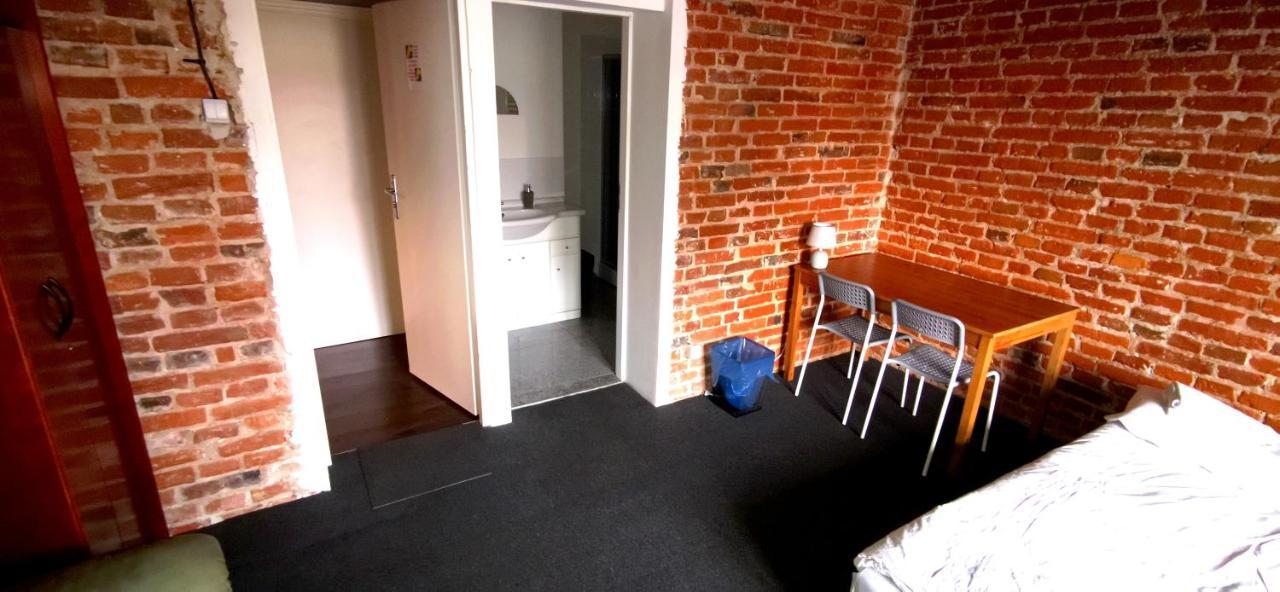 Hostel Warszawa-Ursus Екстер'єр фото