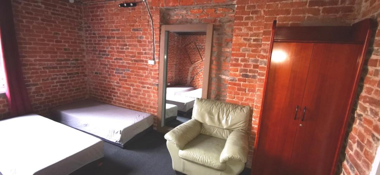 Hostel Warszawa-Ursus Екстер'єр фото